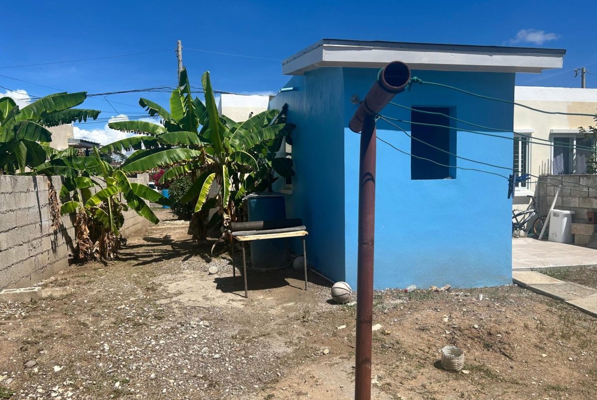 Sixteenth image of 461 Branch Avenue in Spanish Town, St. Catherine, Jamaica - property is For Sale