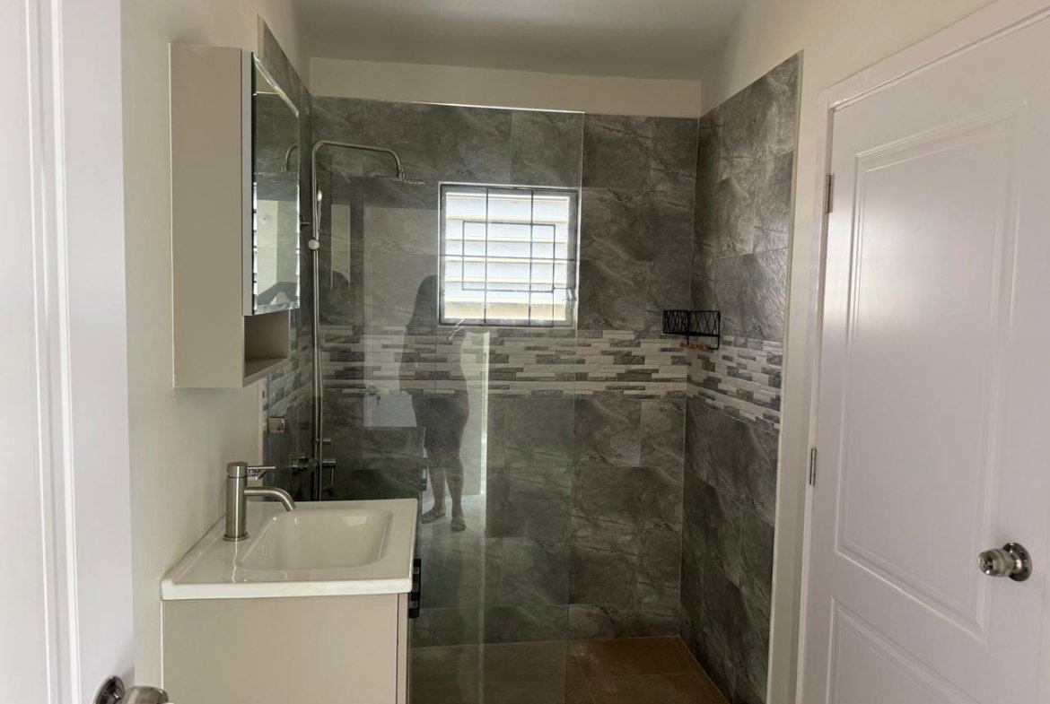 Seventh image of 288- Block k Phoenix Park Vlg in Phoenix Park, St. Catherine, Jamaica - property is For Rent