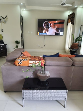 Tenth image of 4 Lipscombe Drive/ave in Kingston 9, St. Andrew, Jamaica - property is For Rent
