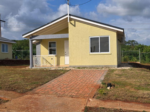 First image of 244 Warwick Castle Avenue in Spanish Town, St. Catherine, Jamaica - property is For Rent