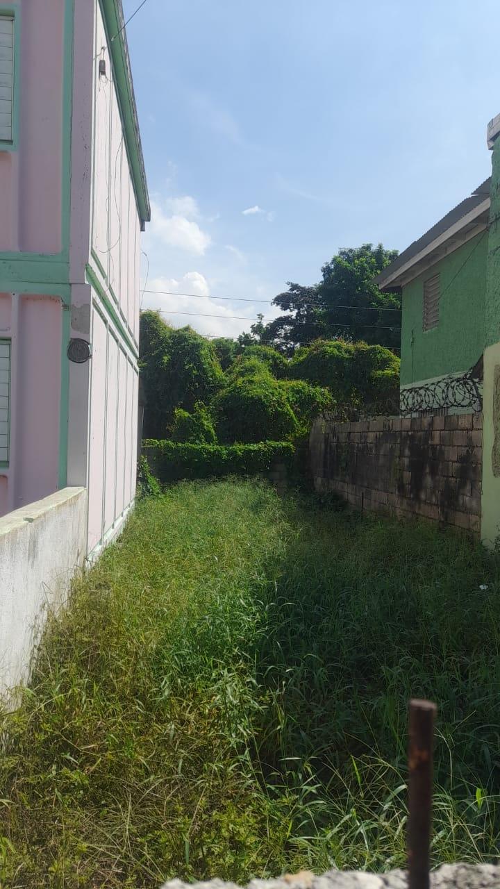 Charming-2-Bedroom-Townhouse-for-Sale-in-Duhaney-Park-St.-Andrew-Jamaica Second image of 106 Sherlock Crescent in Kingston 20, St. Andrew, Jamaica - property is For Sale