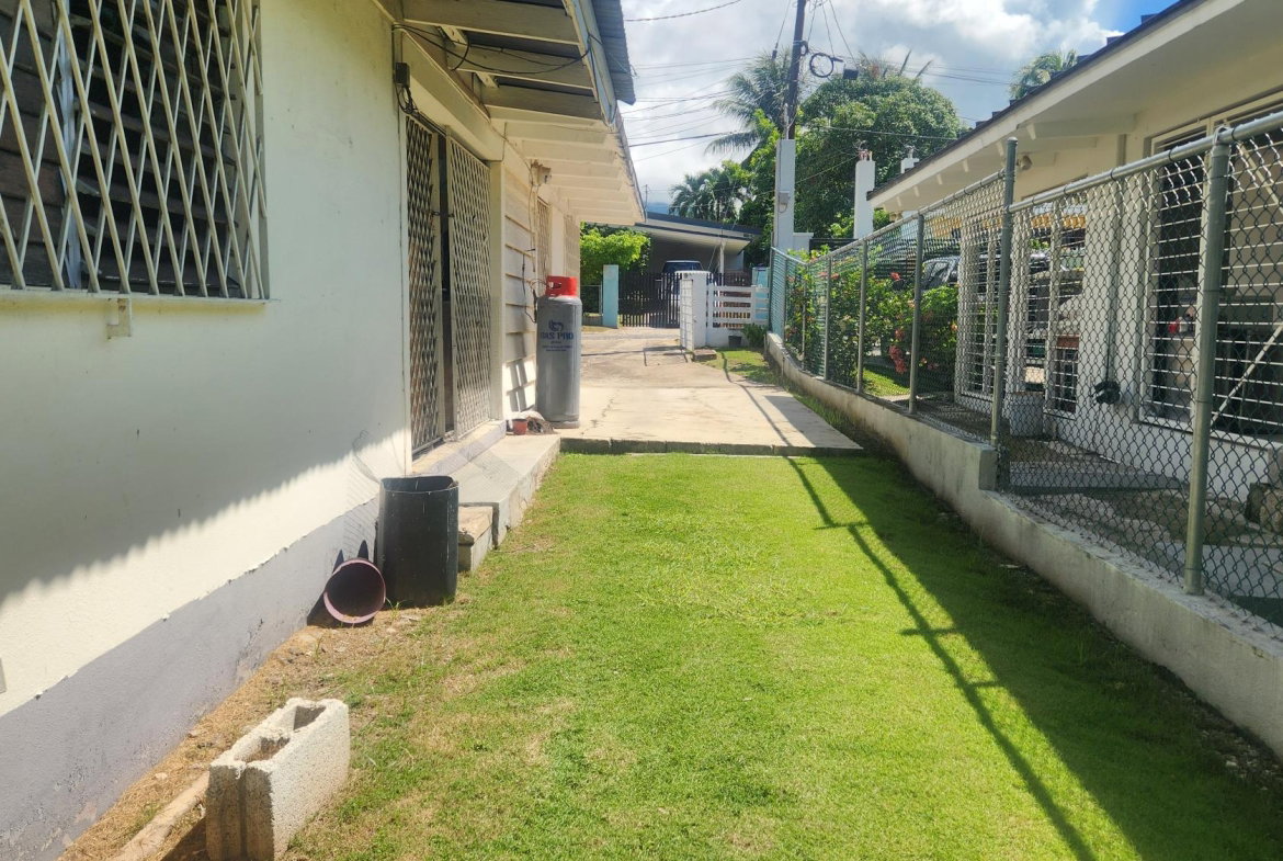 Ninth image of 7 Liguanea Place, Kingston in Kingston 6, St. Andrew, Jamaica - property is For Sale