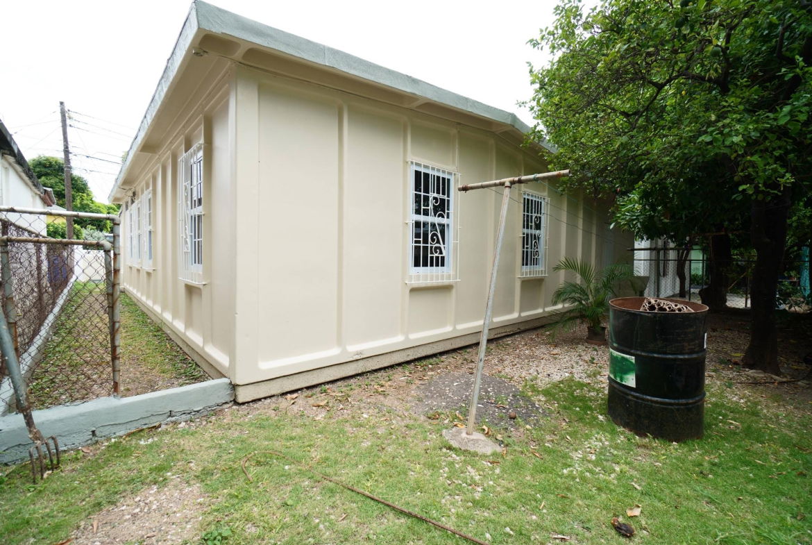 Twentieth image of 37 Bronze Road, Hughenden in Kingston 20, St. Andrew, Jamaica - property is For Rent