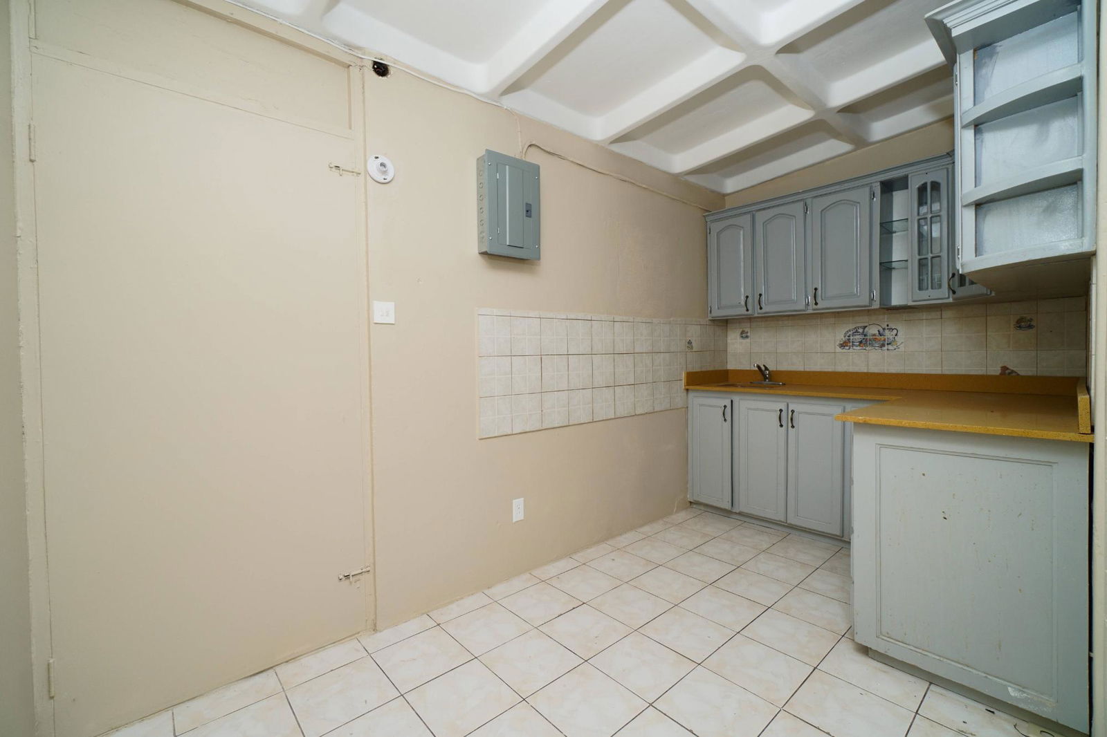 Eighth image of 37 Bronze Road, Hughenden in Kingston 20, St. Andrew, Jamaica - property is For Rent
