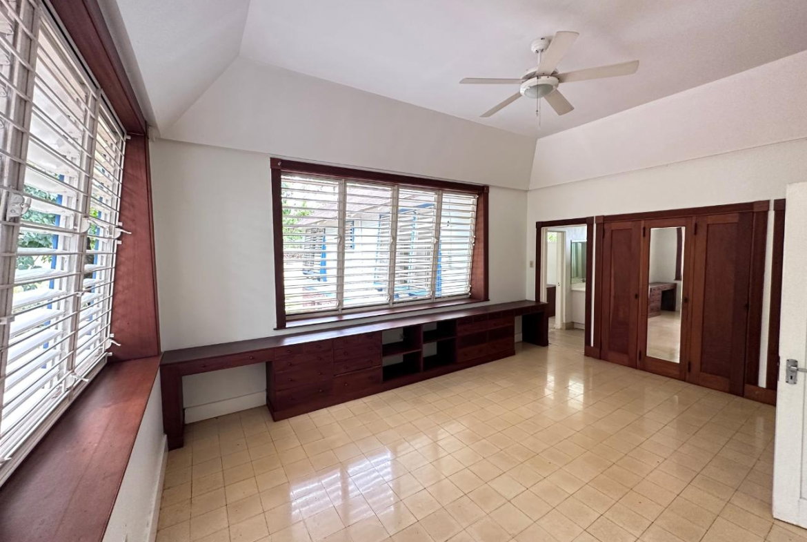 Twelfth image of Harbour View Road in Kingston 8, St. Andrew, Jamaica - property is For Rent