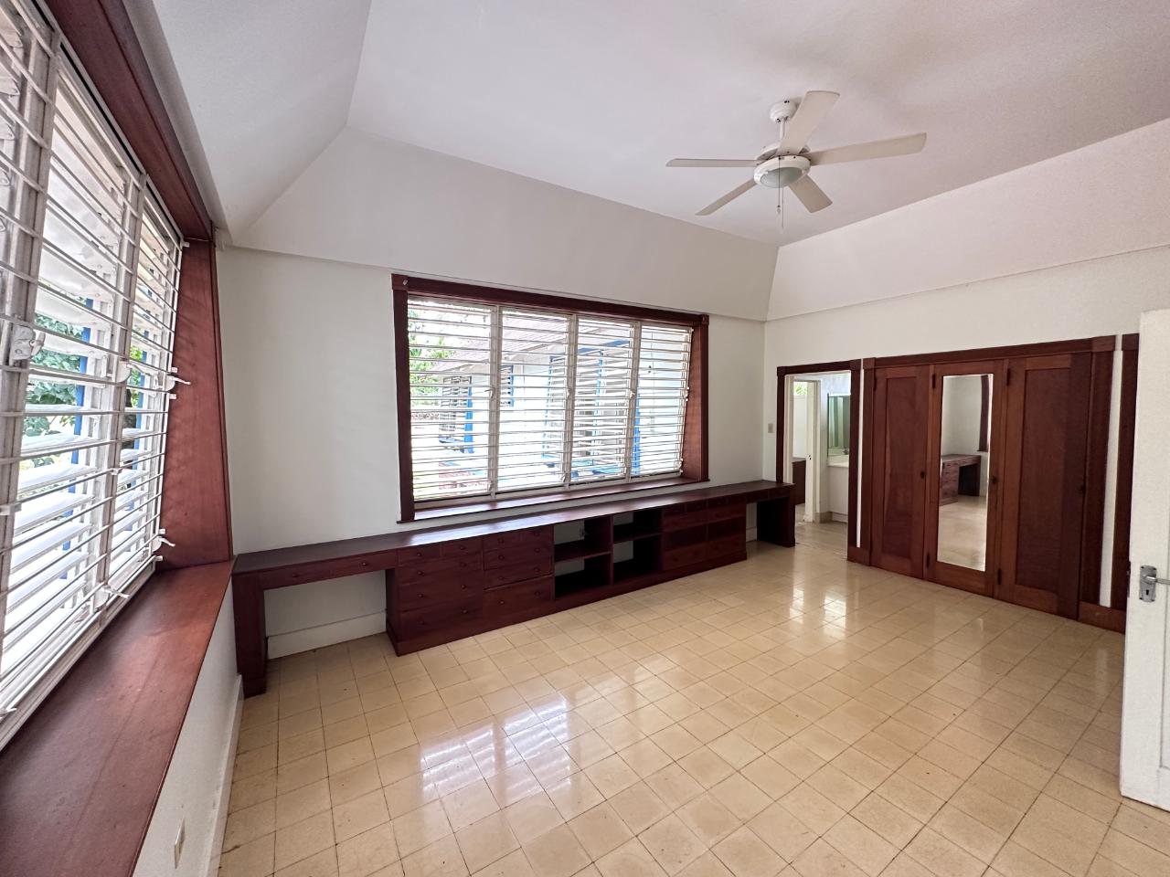 Twelfth image of Harbour View Road in Kingston 8, St. Andrew, Jamaica - property is For Rent