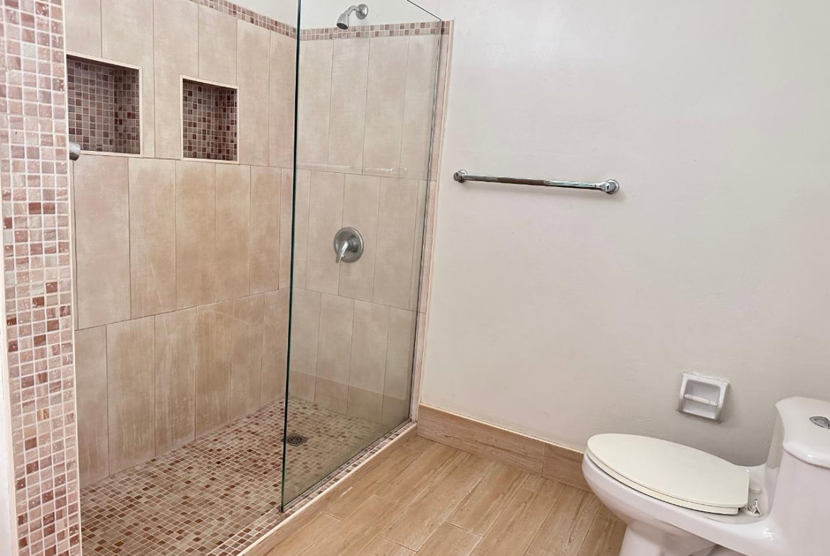 Sixteenth image of Harbour View Road in Kingston 8, St. Andrew, Jamaica - property is For Rent