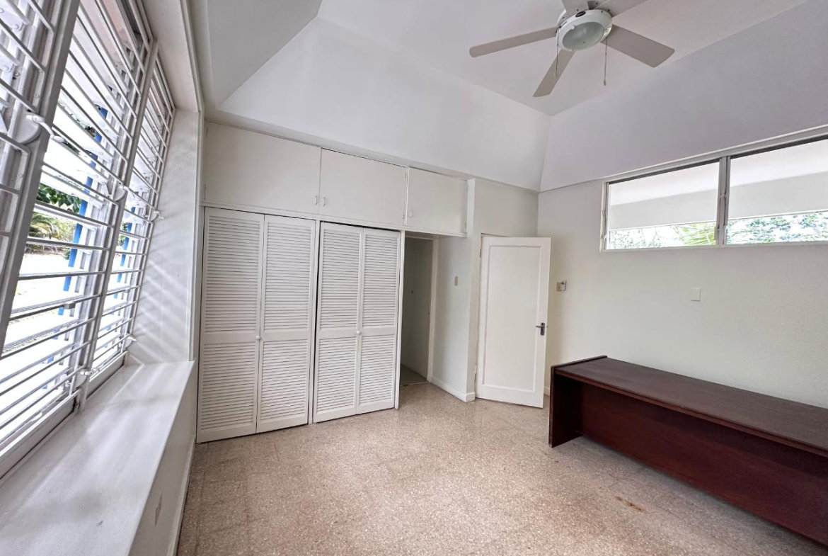 Eighteenth image of Harbour View Road in Kingston 8, St. Andrew, Jamaica - property is For Rent