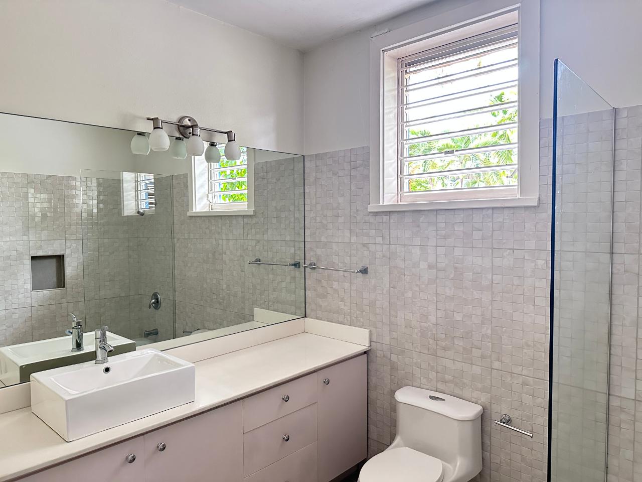 Twenty-Third image of Harbour View Road in Kingston 8, St. Andrew, Jamaica - property is For Rent