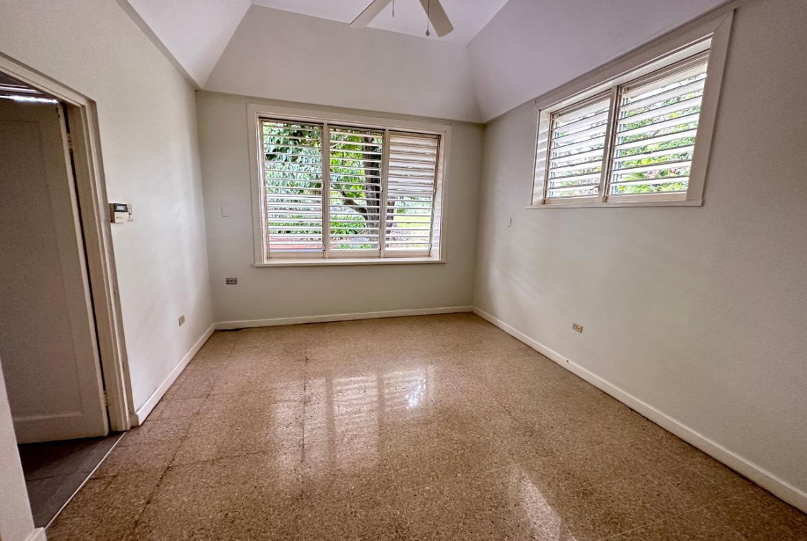 Twenty-Fifth image of Harbour View Road in Kingston 8, St. Andrew, Jamaica - property is For Rent