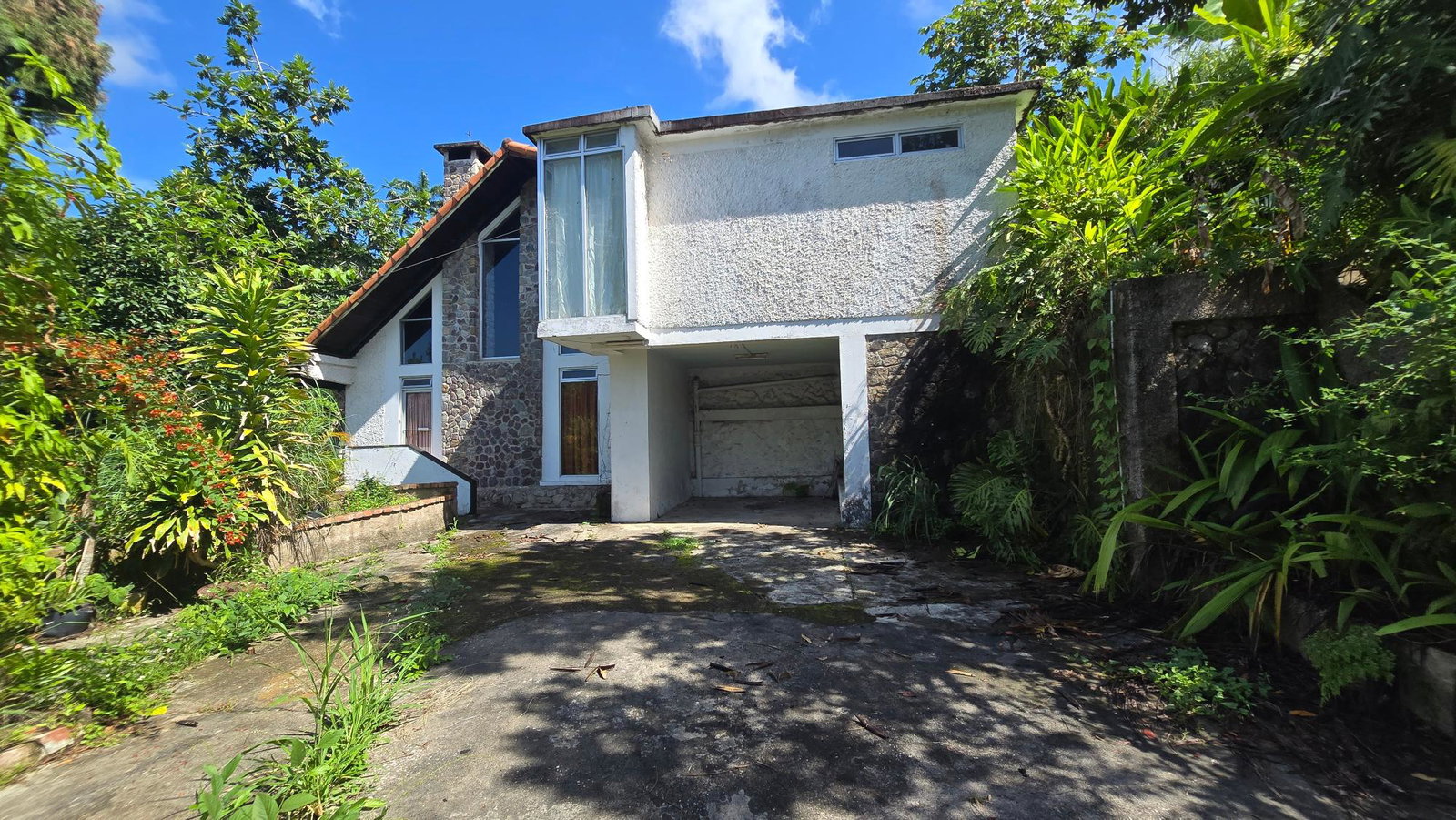 Third image of Irish Town Main Road in Irish Town P.A., St. Andrew, Jamaica - property is For Sale