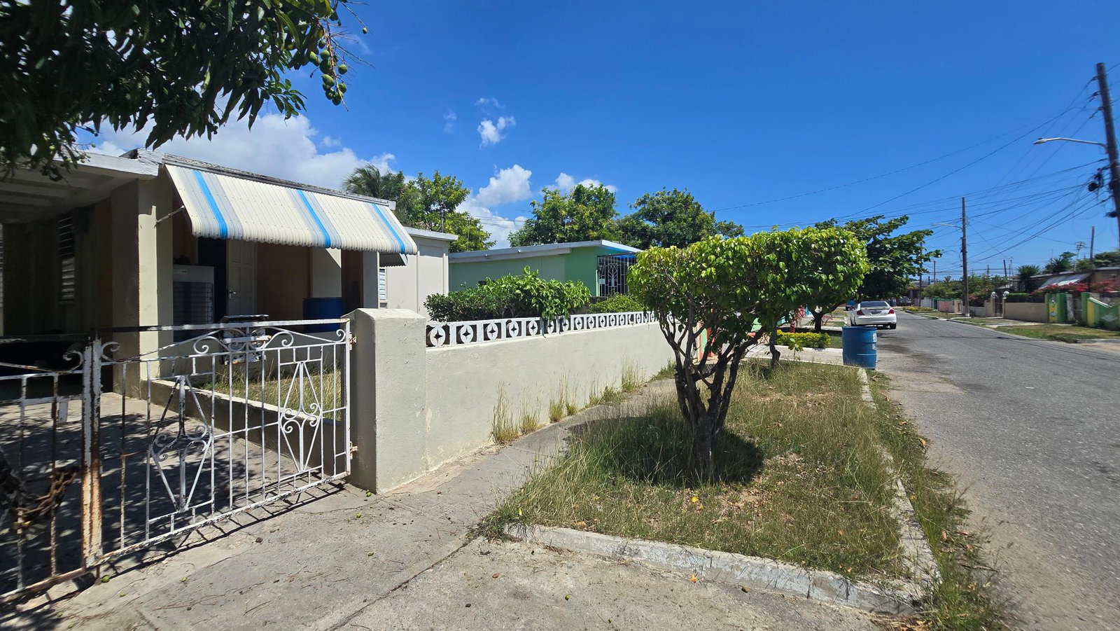 First image of 14-179 Oakland Avenue, Passagefo in Bridgeport, St. Catherine, Jamaica - property is For Sale