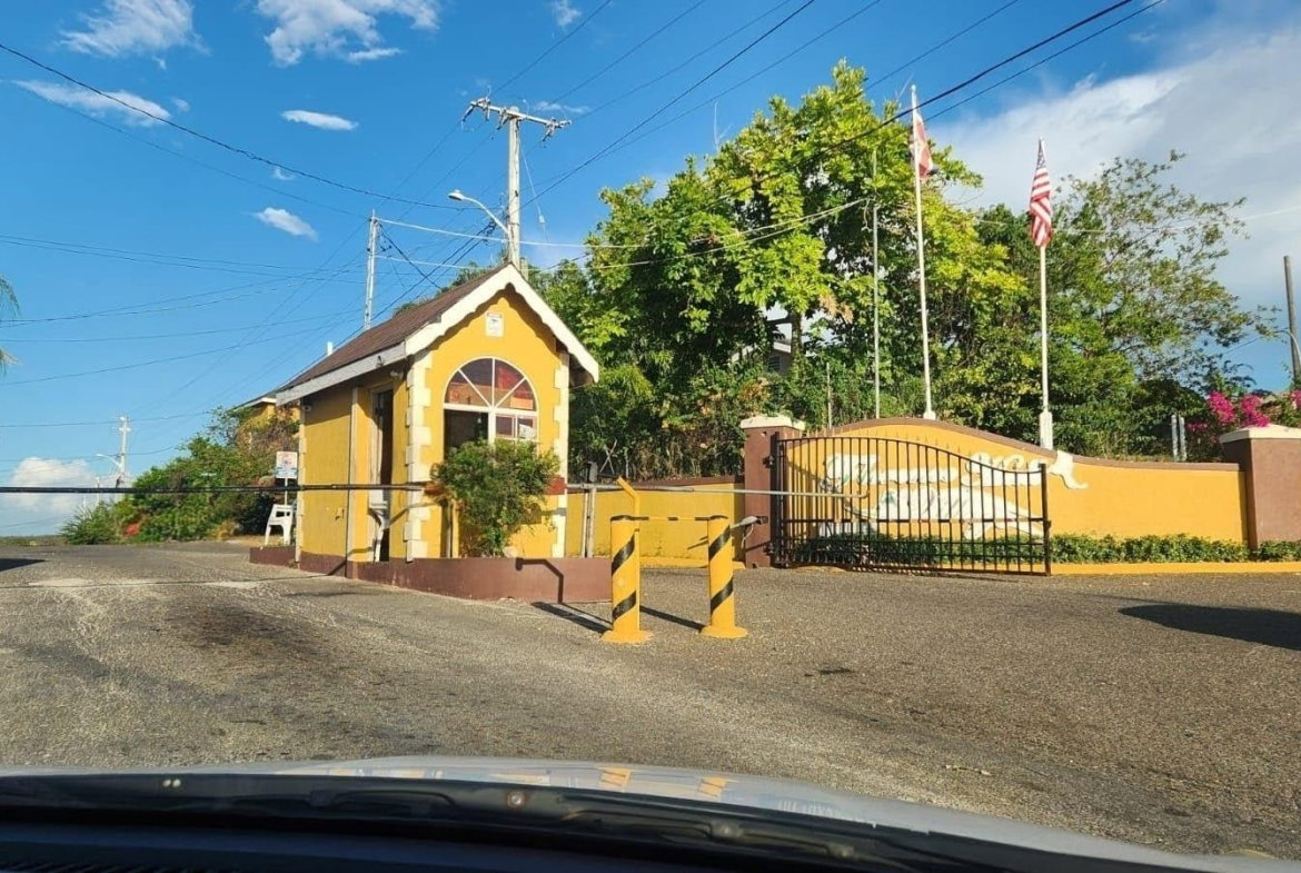 Fourth image of C-237 Sparrow Crescent, Florenc in Falmouth, Trelawny, Jamaica - property is For Rent