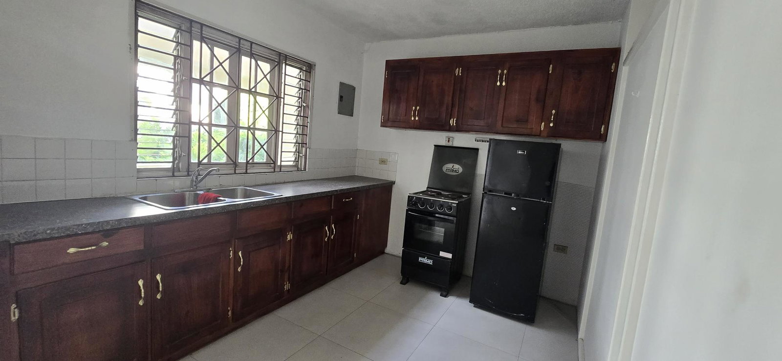 Eighth image of 17-5 Kensington Crescent in Kingston 5, St. Andrew, Jamaica - property is For Rent
