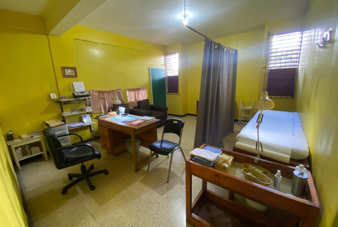 Ninth image of 8 Spalding in Clandon, Manchester, Jamaica - property is For Sale