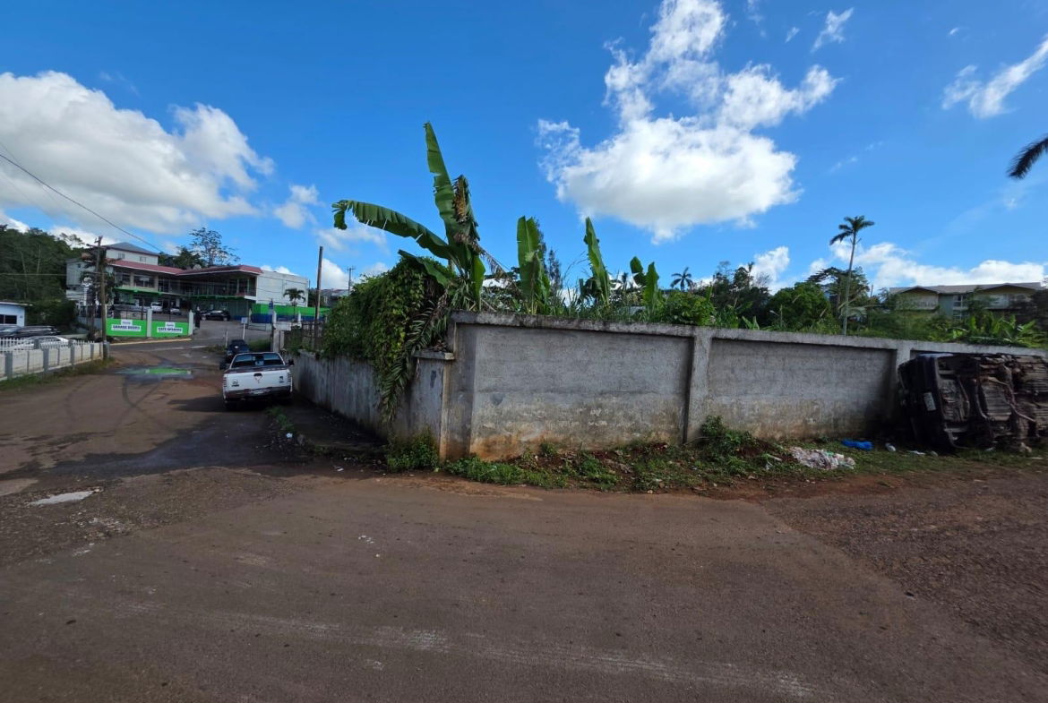 Second image of 16 Villa Road & 12 1/2 sw in Mandeville, Manchester, Jamaica - property is For Sale
