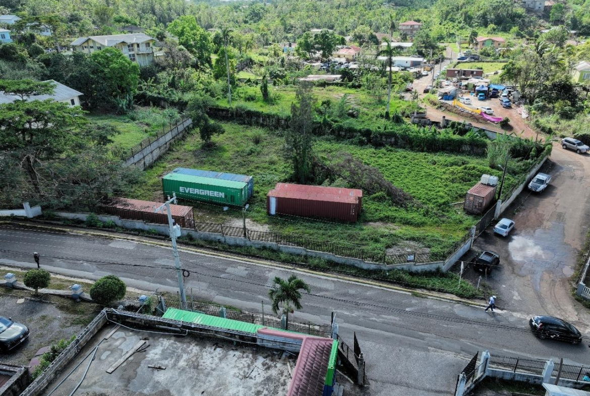 Seventh image of 16 Villa Road & 12 1/2 sw in Mandeville, Manchester, Jamaica - property is For Sale