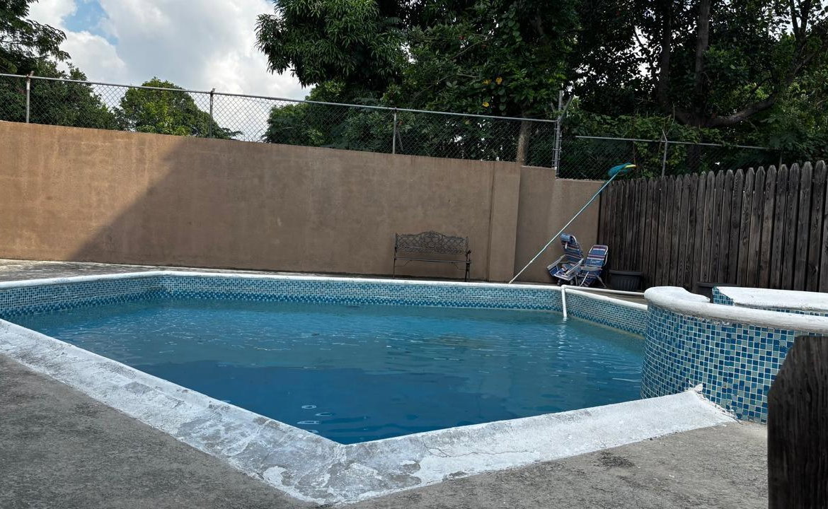 Twelfth image of 4-8 Washington Drive in Kingston 10, St. Andrew, Jamaica - property is For Rent