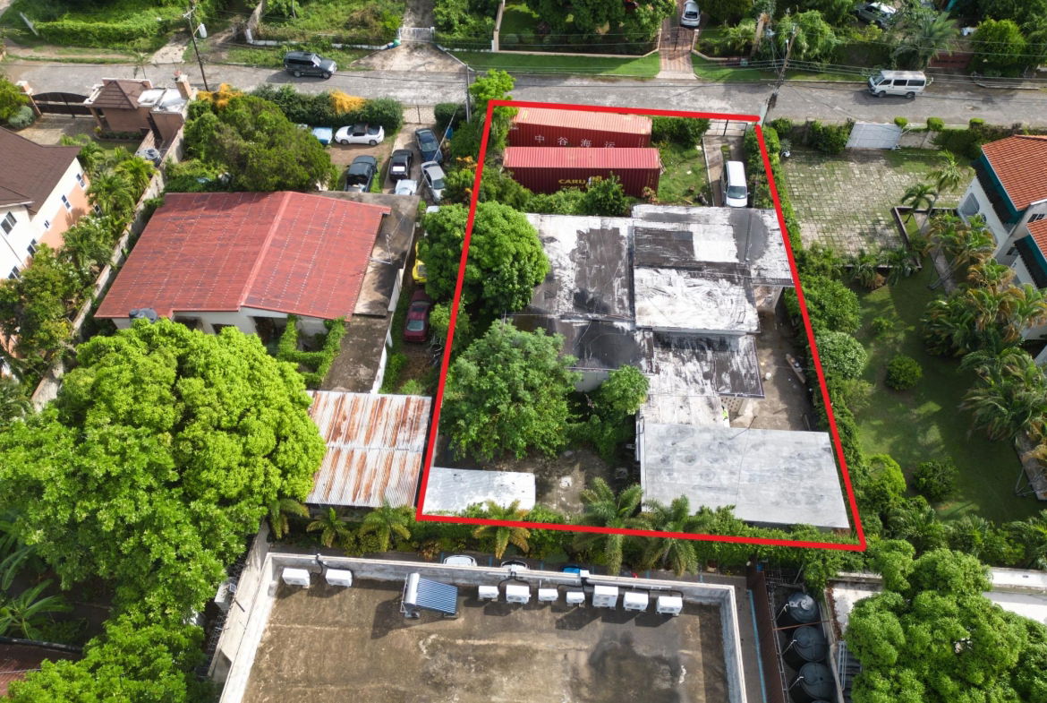 Fifth image of 33 Linstone Crescent in Kingston 10, St. Andrew, Jamaica - property is For Sale