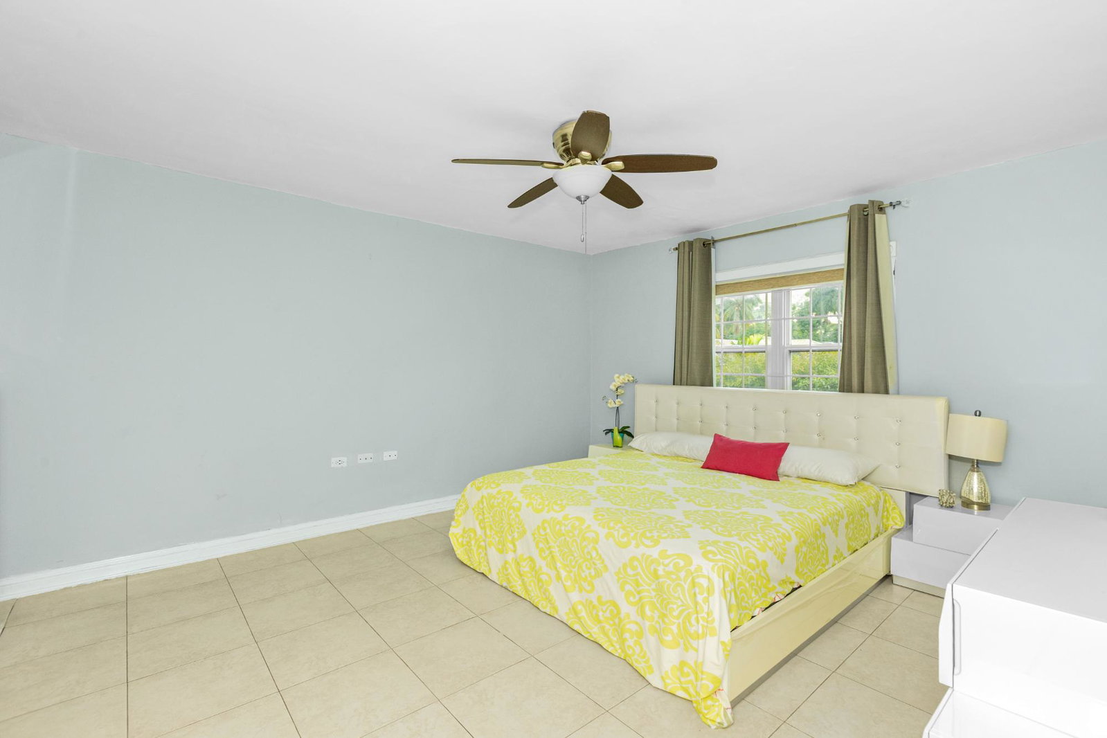 Elegant-2-Bedroom-Apartment-for-Rent-in-Hyde-Park-Brook-Norbrook-Road-Kingston-8 Eighteenth image of 13-13 Norbrook Road in Kingston 8, St. Andrew, Jamaica - property is For Rent