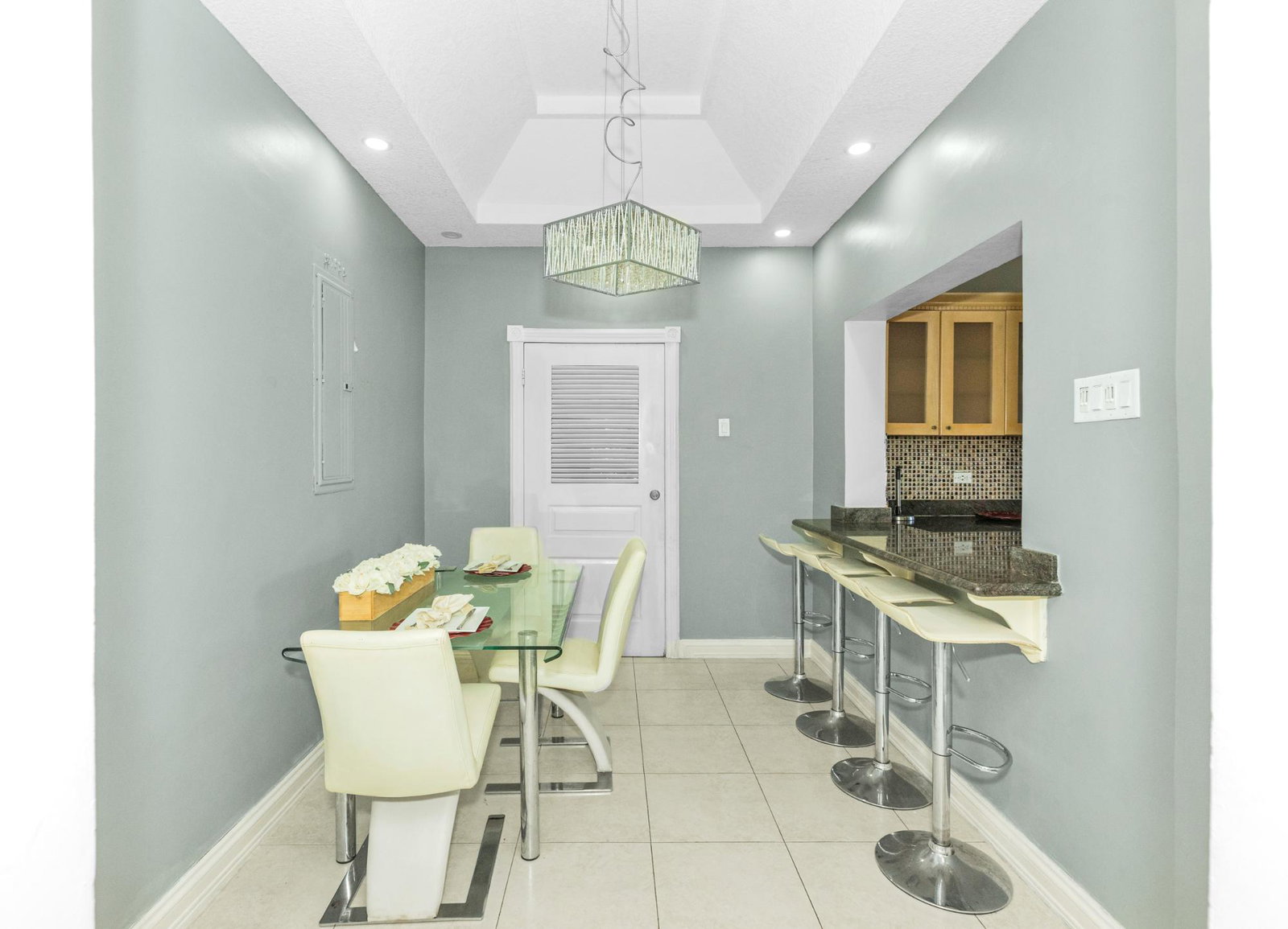 Elegant-2-Bedroom-Apartment-for-Rent-in-Hyde-Park-Brook-Norbrook-Road-Kingston-8 Ninth image of 13-13 Norbrook Road in Kingston 8, St. Andrew, Jamaica - property is For Rent