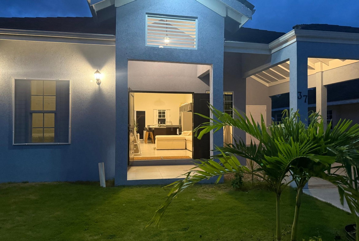 Twenty-First image of Mango Valley in Boscobel, St. Mary, Jamaica - property is For Rent