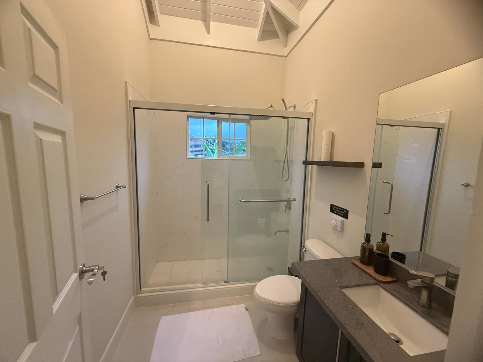 Fifth image of Mango Valley in Boscobel, St. Mary, Jamaica - property is For Rent