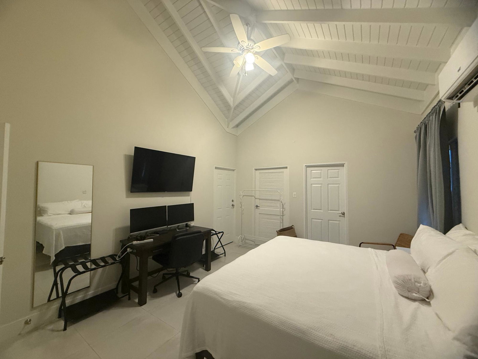 Sixth image of Mango Valley in Boscobel, St. Mary, Jamaica - property is For Rent