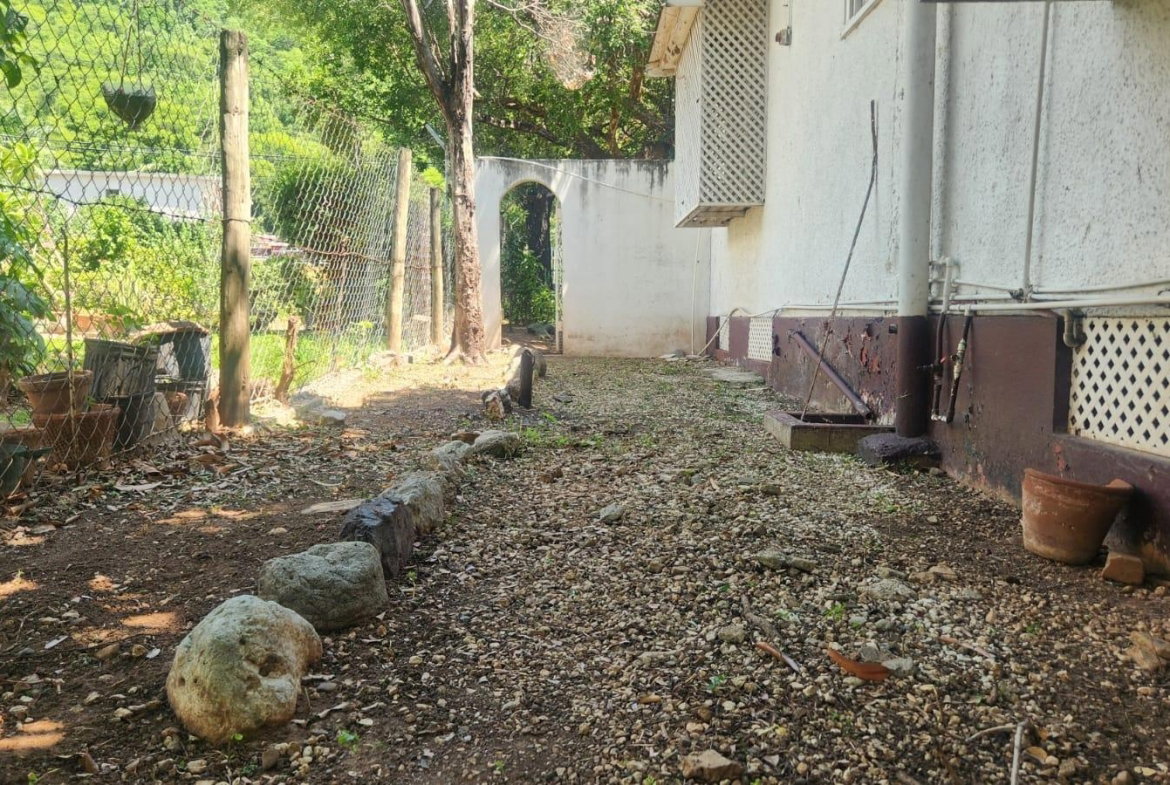 Seventh image of Tankerville Avenue, Kings in Kingston 6, St. Andrew, Jamaica - property is For Sale