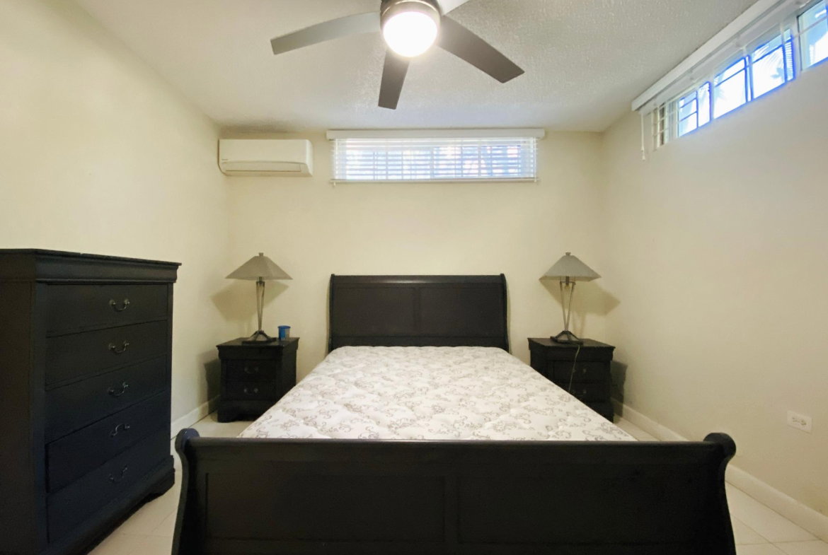 Seventeenth image of th 21-15-17 Millsborough Avenue in Kingston 6, St. Andrew, Jamaica - property is For Sale