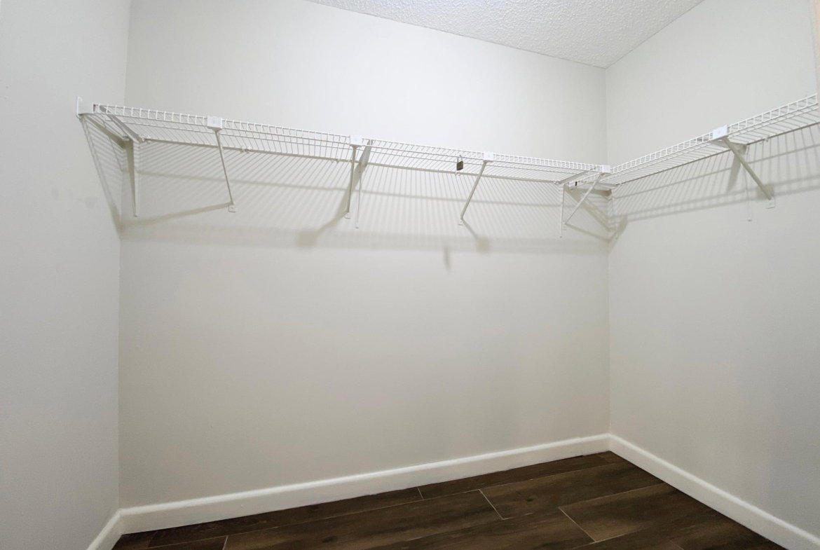 Tenth image of th 21-15-17 Millsborough Avenue in Kingston 6, St. Andrew, Jamaica - property is For Sale