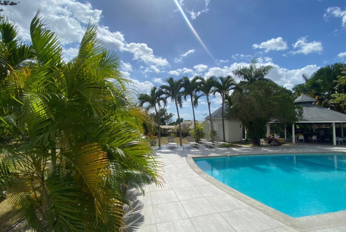 Seventh image of 2h-1 Manor Park Drive in Kingston 8, St. Andrew, Jamaica - property is For Rent