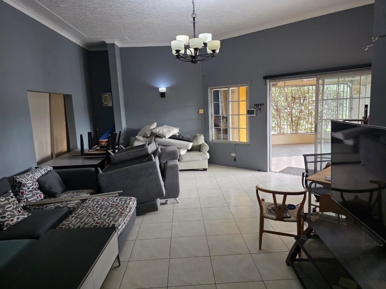 Tenth image of 14 Idaho Drive in Kingston 19, St. Andrew, Jamaica - property is For Sale