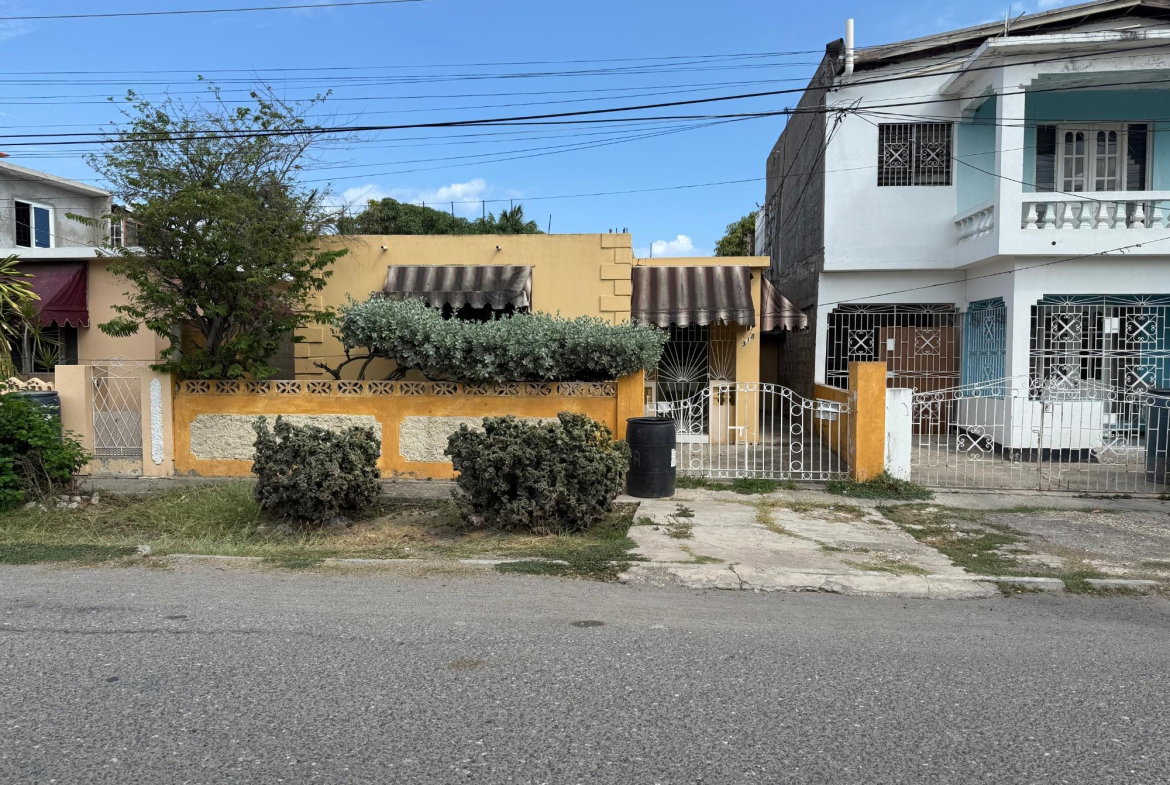 Fifth image of 2 East Sabina, Greater Port in Greater Portmore, St. Catherine, Jamaica - property is For Sale
