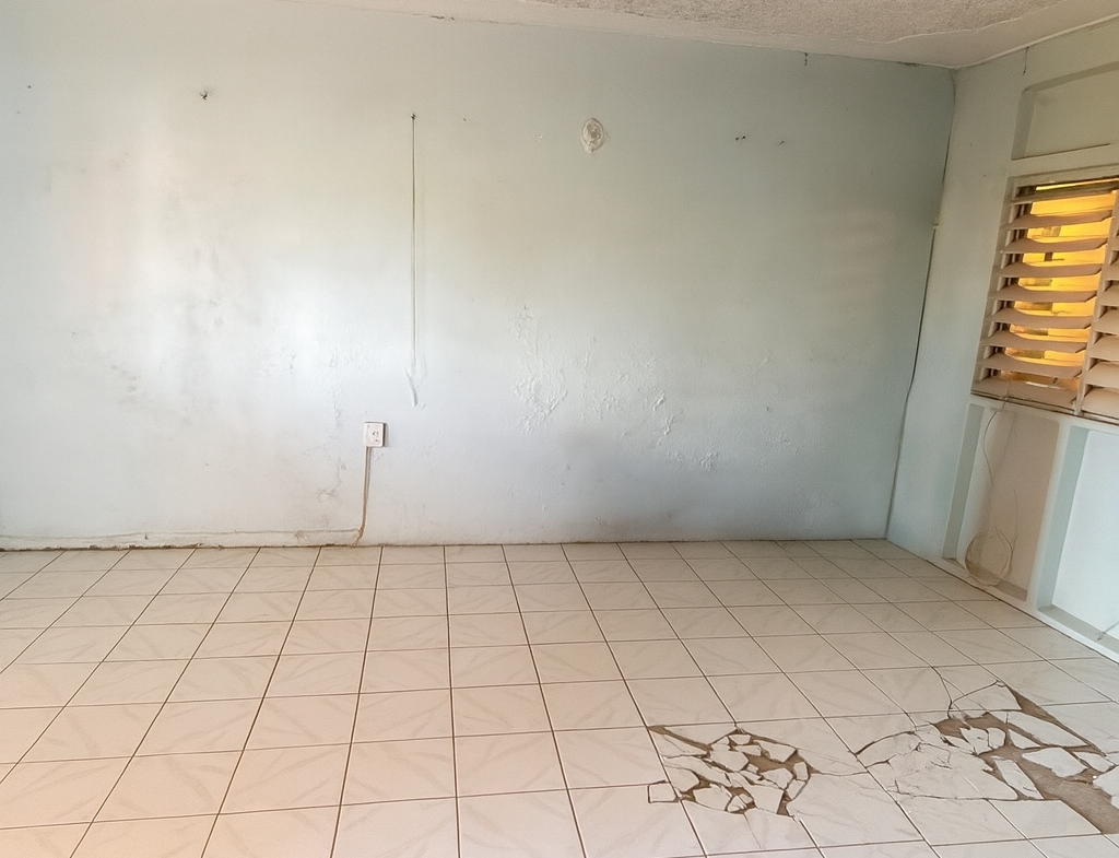 Third image of 3 South West 35th Way in Greater Portmore, St. Catherine, Jamaica - property is For Sale