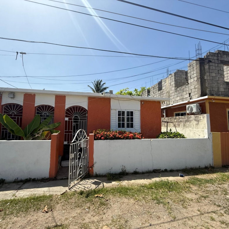 First image of 3 South West 35th Way in Greater Portmore, St. Catherine, Jamaica - property is For Sale
