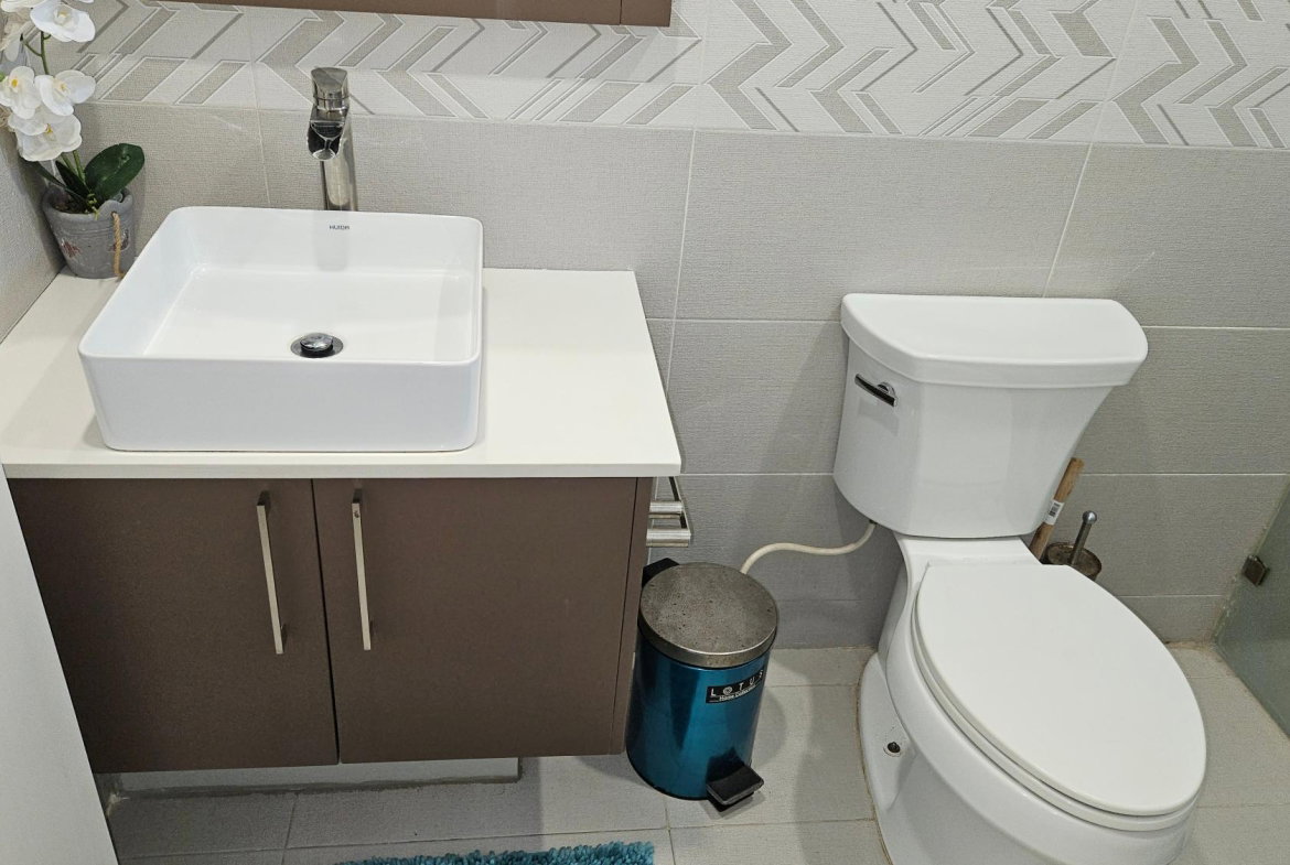 Seventh image of 402-11a Kingston in Kingston 10, St. Andrew, Jamaica - property is For Rent