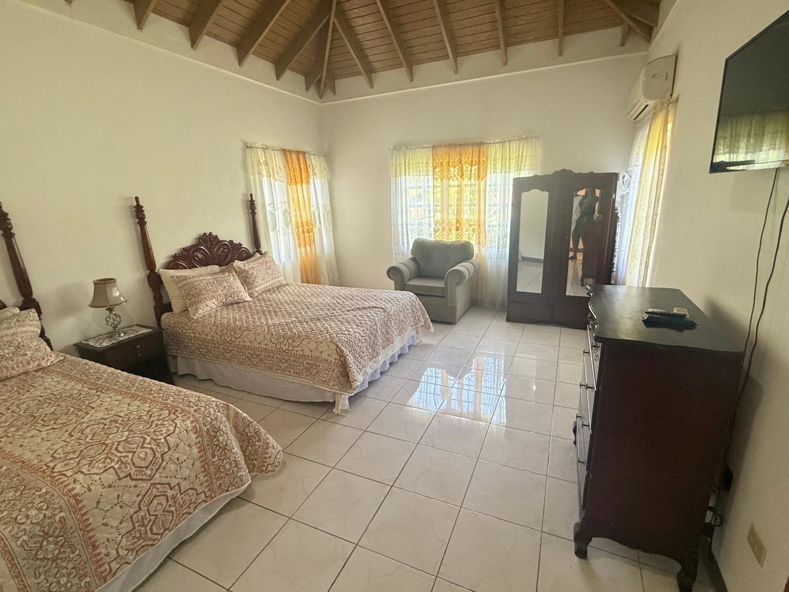 Thirteenth image of 6 Glasgow Crest in St. Ann's Bay, St. Ann, Jamaica - property is For Rent