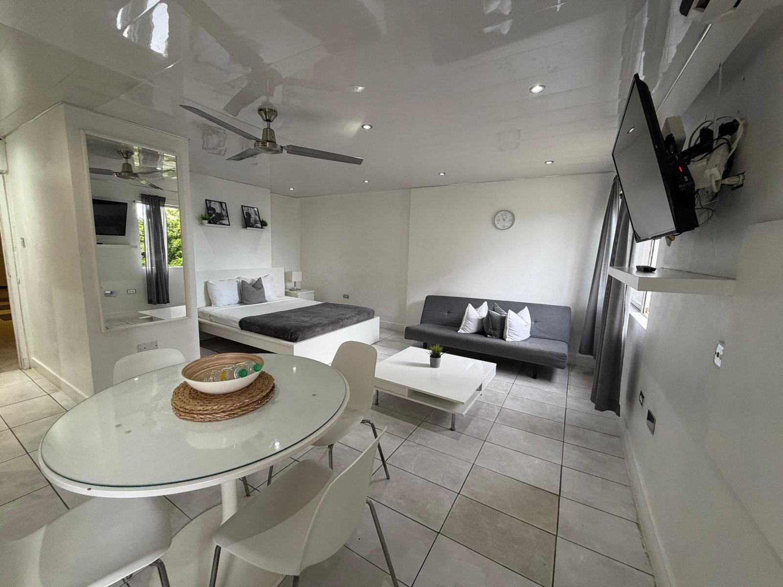 Fully-Furnished-Studio-Apartment-for-Sale-in-Turtle-Towers-St.-Ann-Jamaica Second image of 22e- Turtle Beach Towers in Ocho Rios, St. Ann, Jamaica - property is For Sale