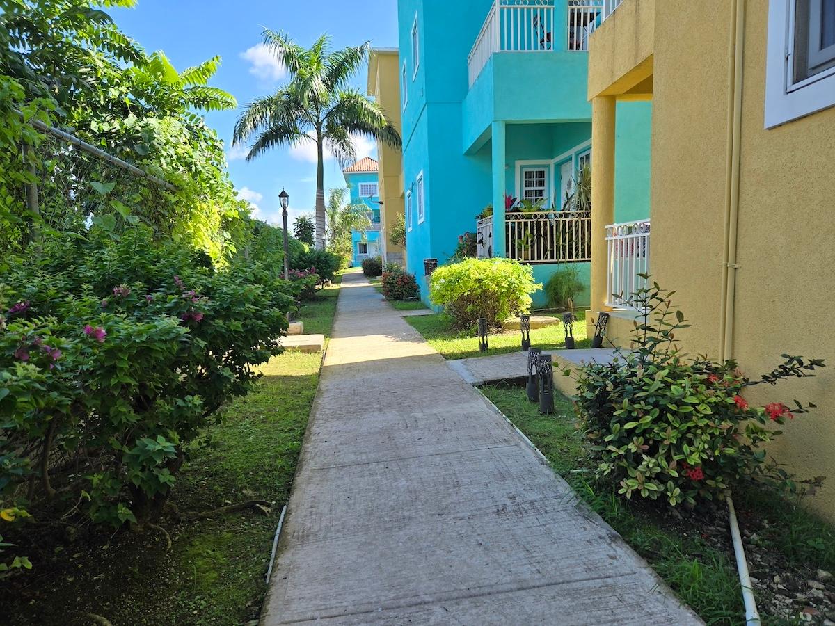 Furnished-1-Bedroom-Apartment-for-Rent-in-Bogue-Montego-Bay-Jamaica Second image of 4-1 Bogue, Montego Bay in Montego Bay, St. James, Jamaica - property is For Rent