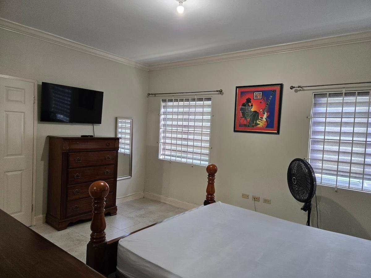 Furnished-1-Bedroom-Apartment-for-Rent-in-Bogue-Montego-Bay-Jamaica Fifteenth image of 4-1 Bogue, Montego Bay in Montego Bay, St. James, Jamaica - property is For Rent