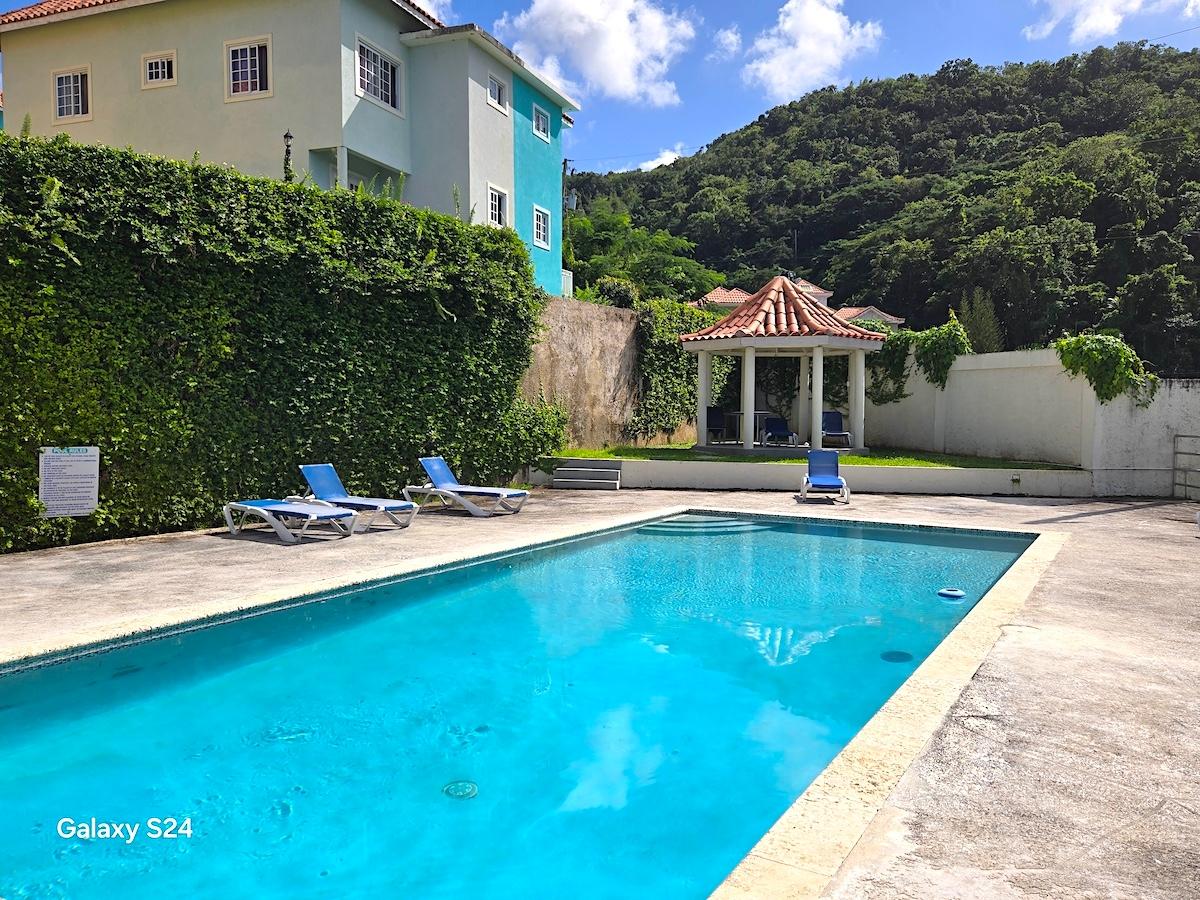 Furnished-1-Bedroom-Apartment-for-Rent-in-Bogue-Montego-Bay-Jamaica Twenty-Second image of 4-1 Bogue, Montego Bay in Montego Bay, St. James, Jamaica - property is For Rent