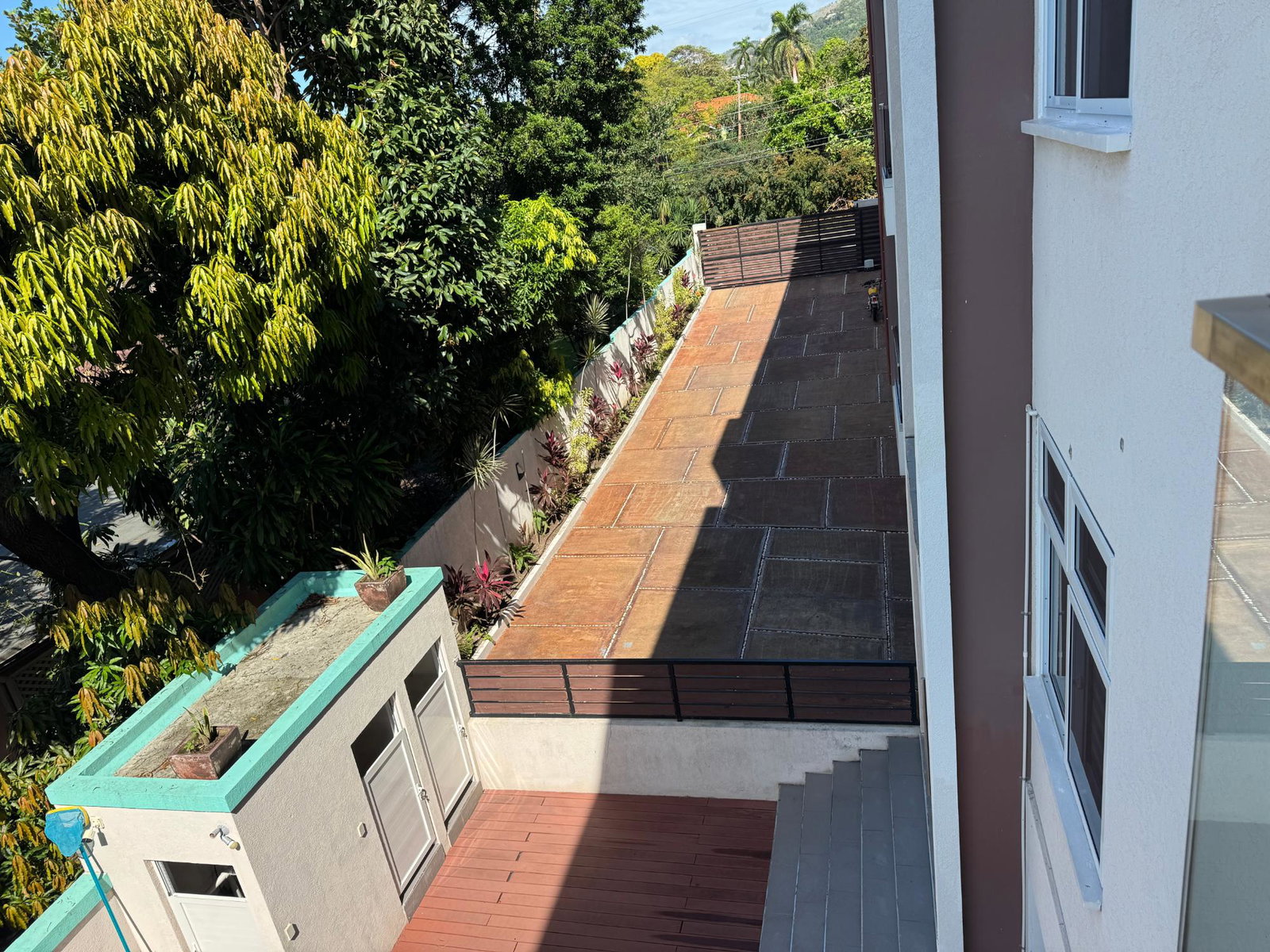 Sixth image of 14-18 Charlemont Avenue in Kingston 6, St. Andrew, Jamaica - property is For Rent