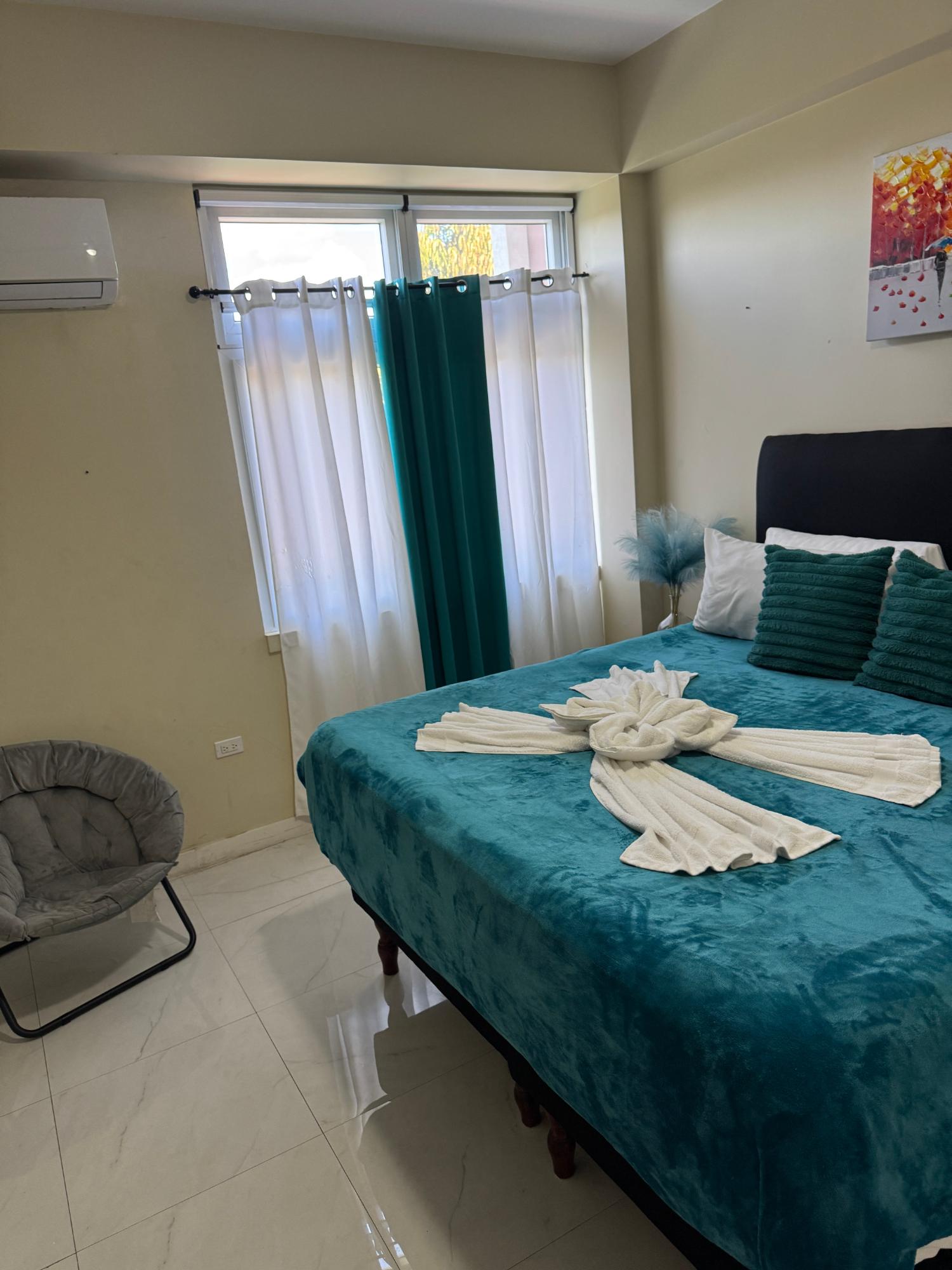 Ninth image of 14-18 Charlemont Avenue in Kingston 6, St. Andrew, Jamaica - property is For Rent