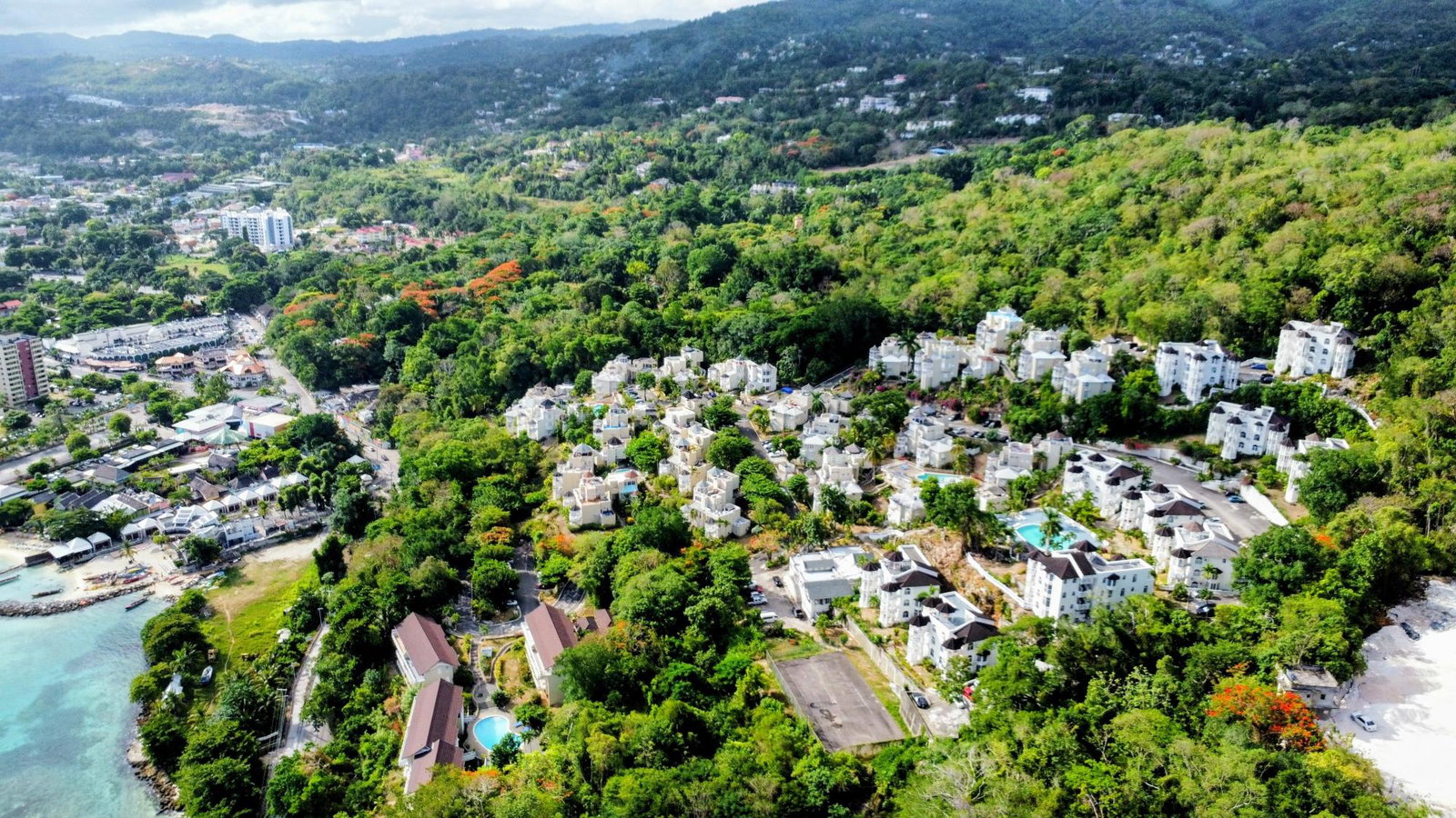 Sixth image of J6-j6 Columbus Heights in Ocho Rios, St. Ann, Jamaica - property is For Rent