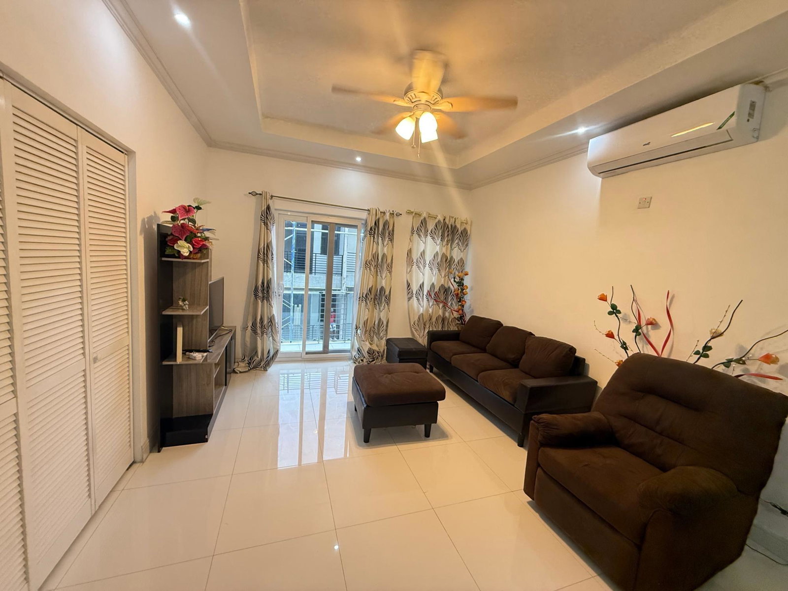 Seventh image of 10-6 Kempton Ave in Kingston 10, St. Andrew, Jamaica - property is For Rent