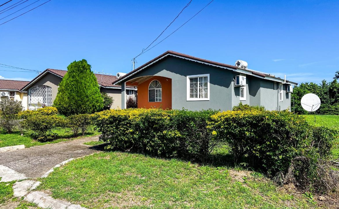 Fourth image of 618 Florence Hall in FLORENCE HALL VILLAGE, Trelawny, Jamaica - property is For Rent