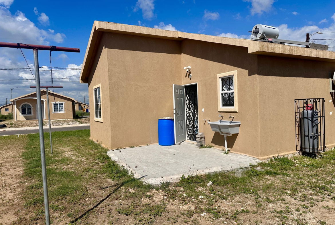 Twenty-Fifth image of 796 Phoenix Park Village 2 in Spanish Town, St. Catherine, Jamaica - property is For Rent