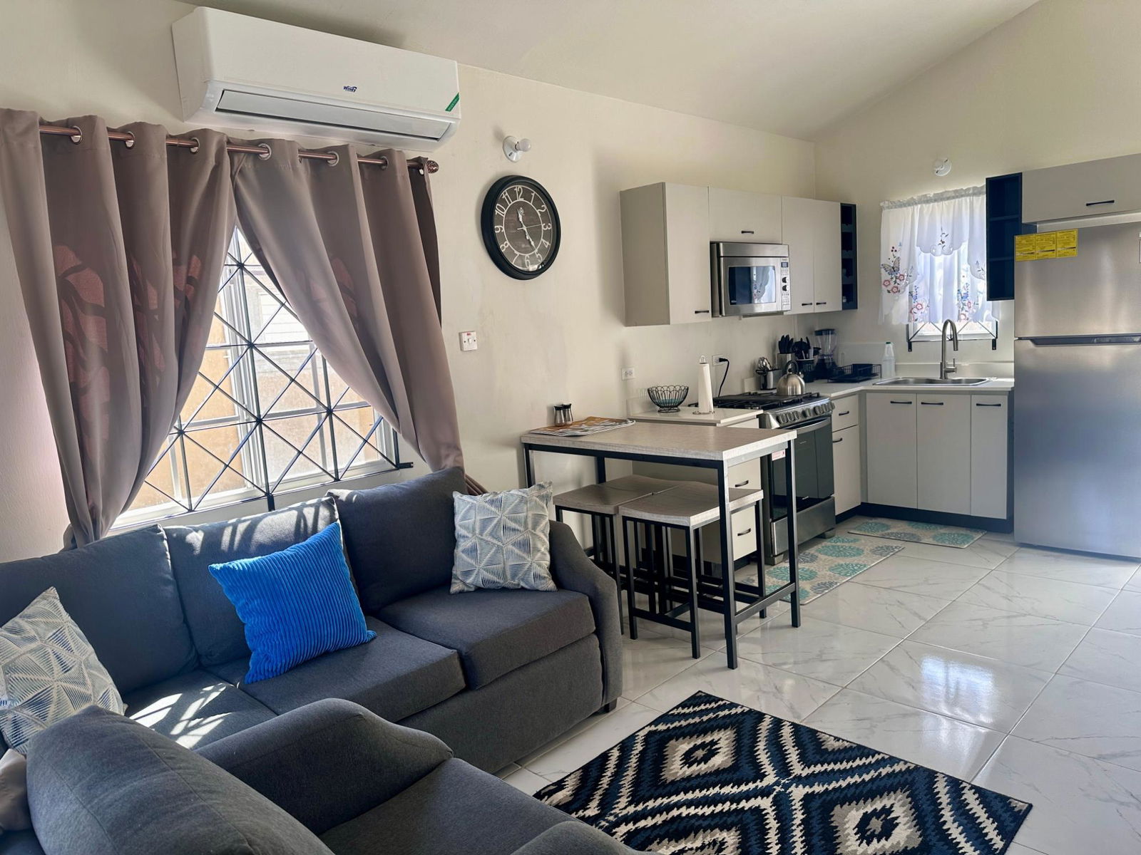 Fourth image of 796 Phoenix Park Village 2 in Spanish Town, St. Catherine, Jamaica - property is For Rent