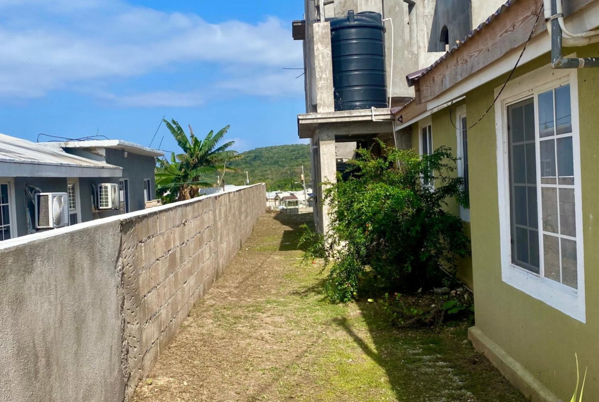 Second image of 387 Flycatcher Place, Coral s in Coral Spring, Trelawny, Jamaica - property is For Rent